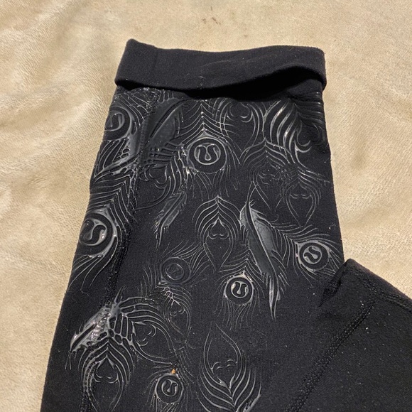 Lululemon peacock crop pants black size 4 - Picture 3 of 7